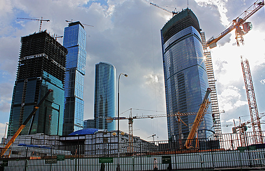 В России обнаружился острый дефицит строителей