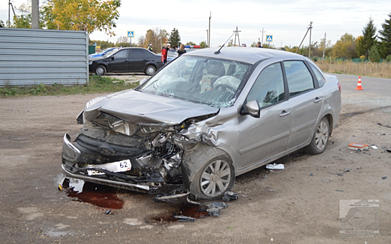 В Старожиловском районе произошла авария с пятью пострадавшими