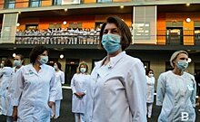 Правительство одобрило единовременную выплату медперсоналу за работу с больными коронавирусом