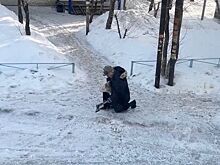 Оренбуржцы вынуждены самостоятельно вступать в борьбу со льдом