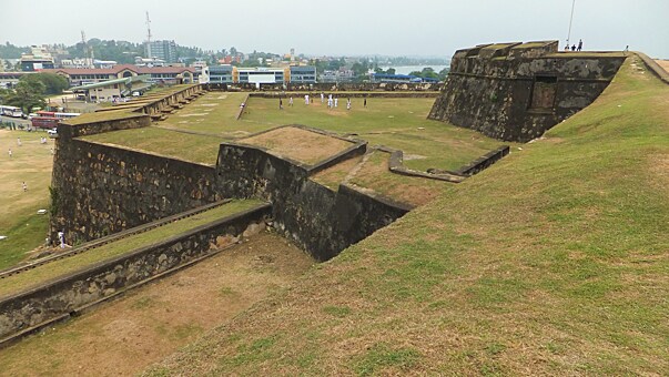 Заглавное изображение Галле