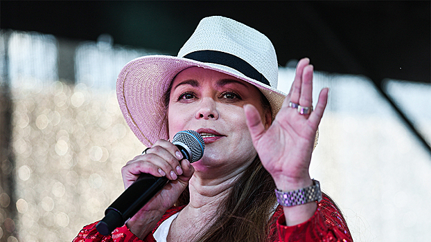 Слухи о романах и развод с Домогаровым: как живет Наталья Громушкина