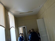 В Саратовской области под тяжестью снега рухнула крыша школы