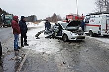 За полдня на Среднем Урале в семи авариях погибли три человека