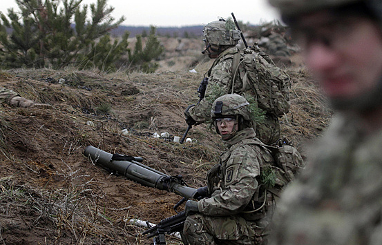 США пообещали Прибалтике войска для «защиты от России»