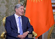 Атамбаев рассказал, почему завидует Казахстану