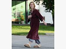 Папарацци сняли популярную актрису без макияжа на прогулке