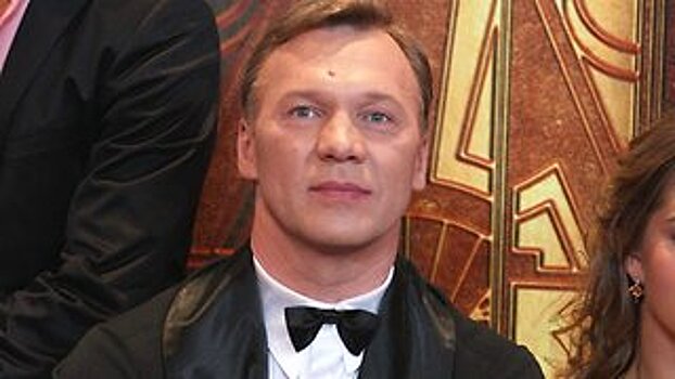 Анатолий Журавлев отправился в романтическое путешествие