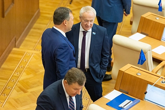 Свердловский депутат поддержал распределение выпускников-медиков
