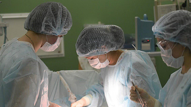 В Оренбурге хирурги провели уникальную внутриутробную операцию