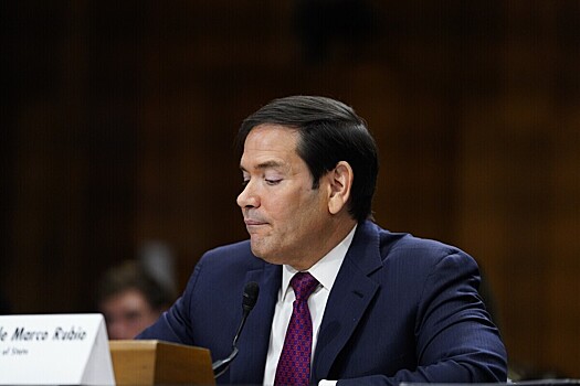 Рубио заявил о переговорах с Венгрией и Словакией по отказу от энергоресурсов из РФ