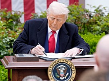 Экономисты оценили потери бюджета России от пошлин Трампа в триллион рублей