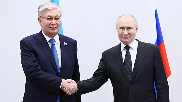 Путин пригласил Токаева в Санкт-Петербург
