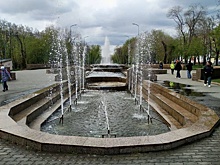 В Челябинске начался сезон фонтанов