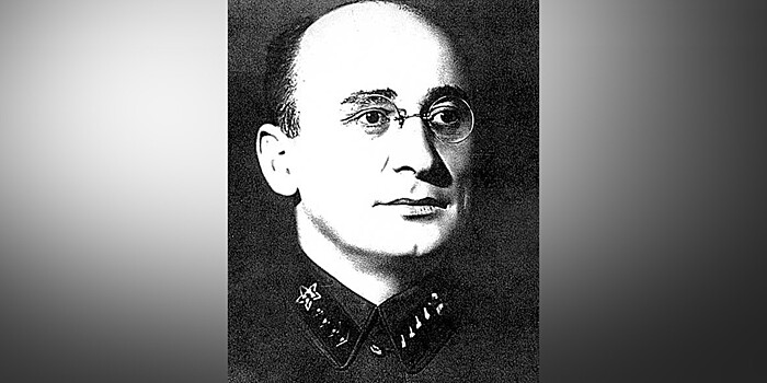 Палач, шпион или карьерист: что мы знаем о Лаврентии Берии?