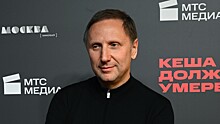 Студия Вячеслава Муругова снимет сериал-байопик про Маяковского и Лилю Брик