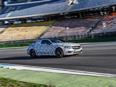 Mercedes показала изображения AMG C63 Coupe