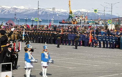 Парады на Дальнем Востоке открыли празднование 80-летия Победы в РФ