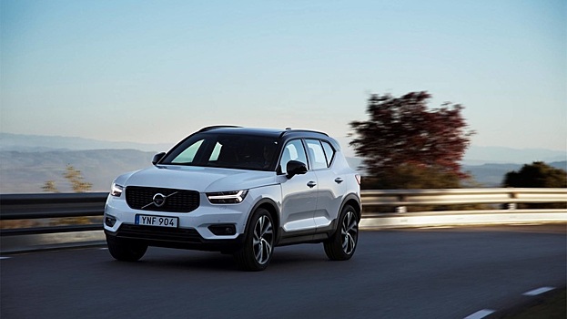 Volvo озвучила сроки начала продаж в России нового XC40