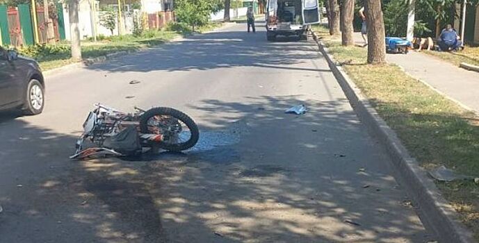 На Дону в ДТП пострадал 16-летний мотоциклист