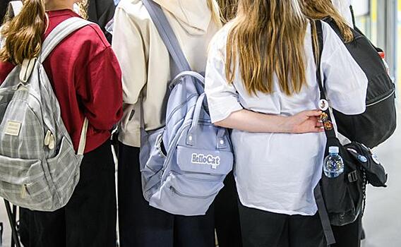 Минобрнауки откровенно врет студенткам, обещая за рождение детей решить все их проблемы