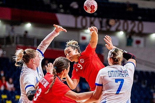 Гандболистки Норвегии проигнорировали судей после матча с РФ
