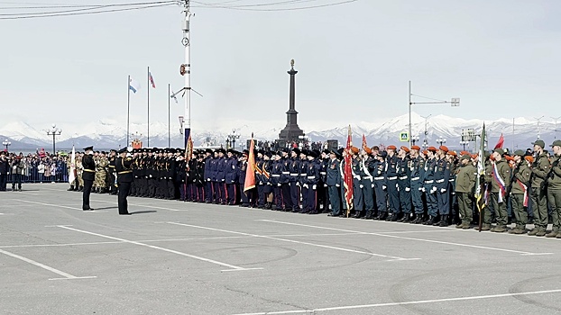 Первый Парад Победы в РФ состоялся на главной площади Петропавловска-Камчатского
