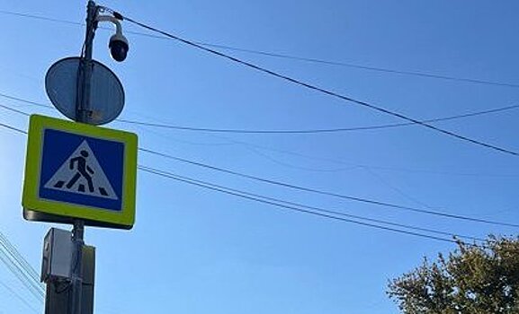 В Курске на улице Карла Маркса появилась камера на правила стоянки