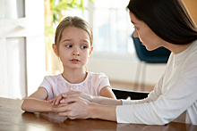 Выбирайте слова: 5 фраз, которые нельзя говорить ребенку после ухода отца из семьи