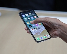 Крупнейшие ретейлеры заявили, что у них закончились iPhone X