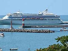 «Хочу контролировать это, но не могу». Сотрудник круизного лайнера подглядывал за отдыхающими