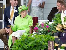 Елизавета II тонко намекнула, кто займет трон после ее смерти