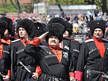 Казаки начали охранять районные суды Москвы