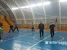 Табалаахха волейболлаатылар уонна сыл бастыҥнарын чиэстээтилэр