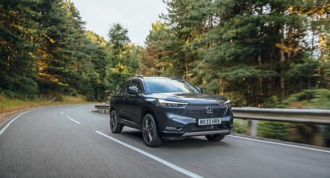 На рынок вышла Honda HR-V e:HEV нового поколения. Раскрыты все цены и оснащение кросса