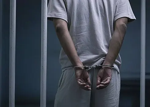 Жителю Самарской области дали 10,5 лет "строгача" за сбыт наркотиков