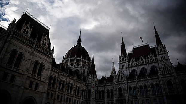 Венгерский парламент прокомментировал отставку президента Каталин Новак