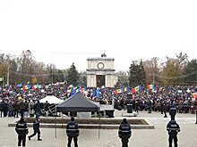 Как акция протеста нового президента Молдавии стала последним пристанищем сторонников объединения с Румынией