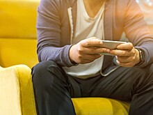 Смартфон не проболтается