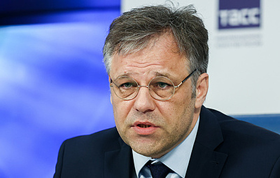 Мирошник: европейские элиты хотят через конфликт на Украине ослабить Россию