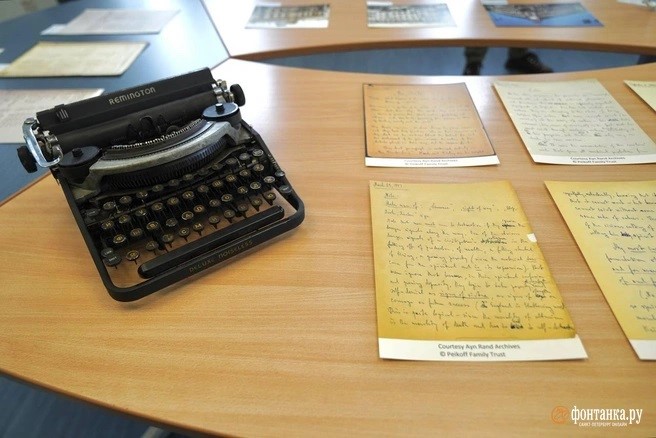 В Петербурге открыли музей-квартиру Айн Рэнд