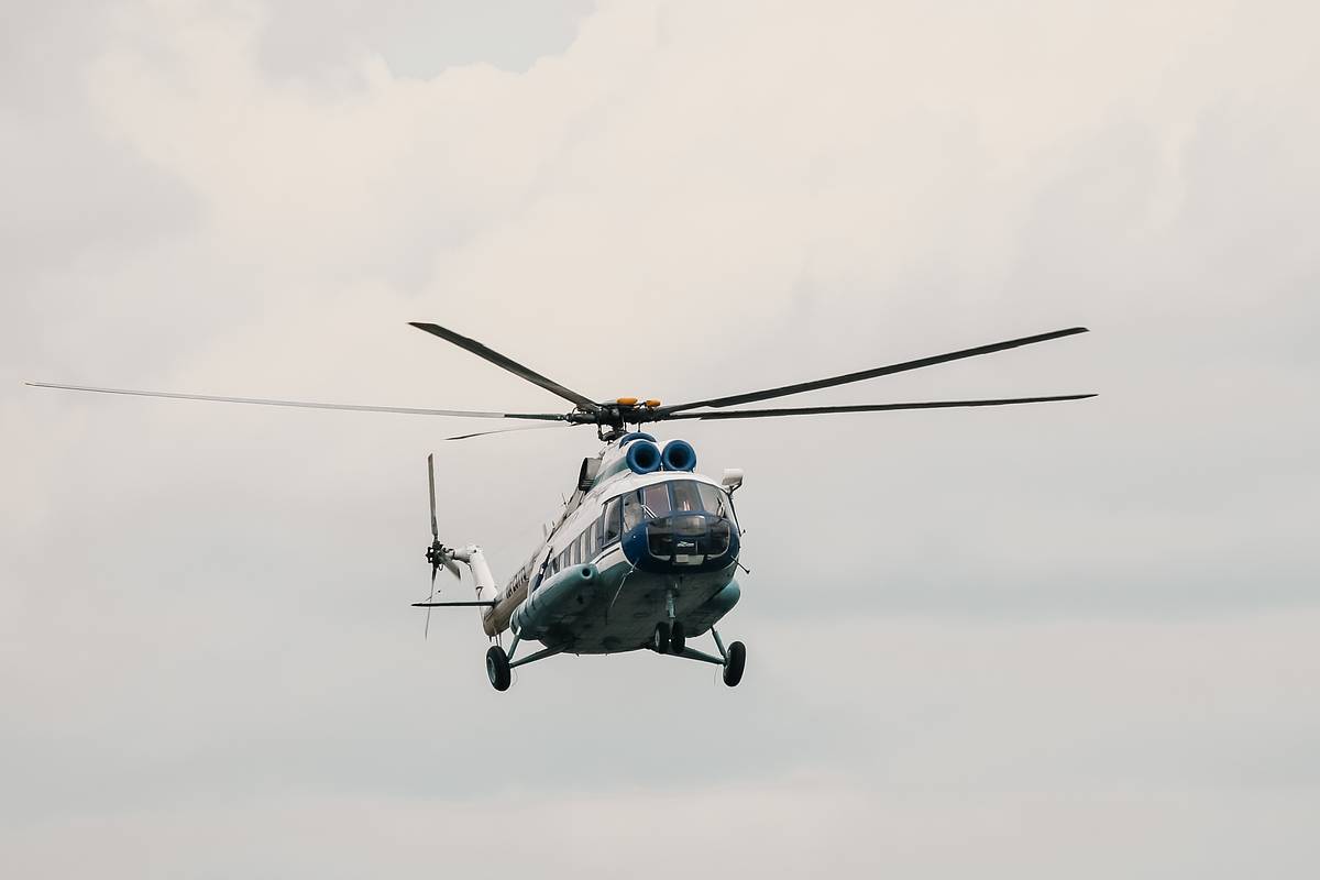 Вертолет совершил жесткую посадку в российском регионе