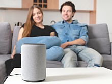 Подслушивают ли умные колонки: как работают домашние помощники