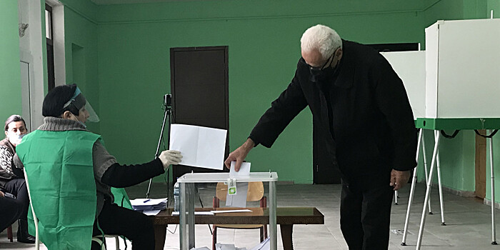 ЦИК Грузии: За четыре часа на парламентских выборах проголосовали 19,41% избирателей