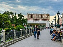 Чем заняться после работы: культурные планы для трудоголиков
