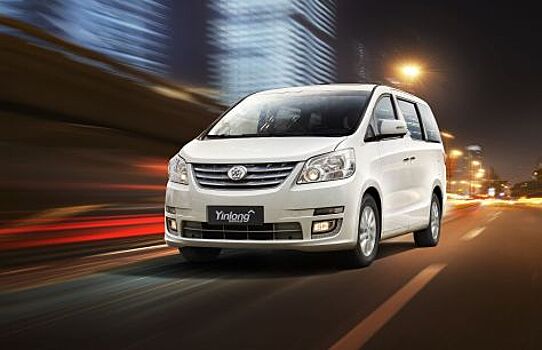 В Китае выпустили электрический минивэн на базе старого Alphard