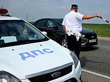 Госдума увеличила штраф за отказ остановить авто по требованию полиции