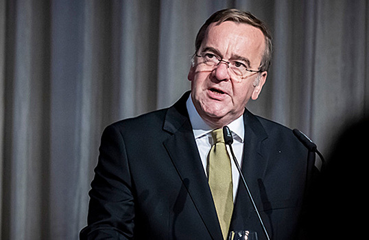 Глава Минобороны Германии: война между НАТО и Россией может произойти в 2029 году