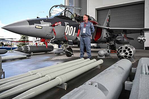 Представлен проект российского Як-130М с расширенными боевыми возможностями