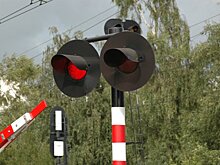 Железнодорожники предотвратили ДТП с грузовиком на переезде Курского направления в Подмосковье